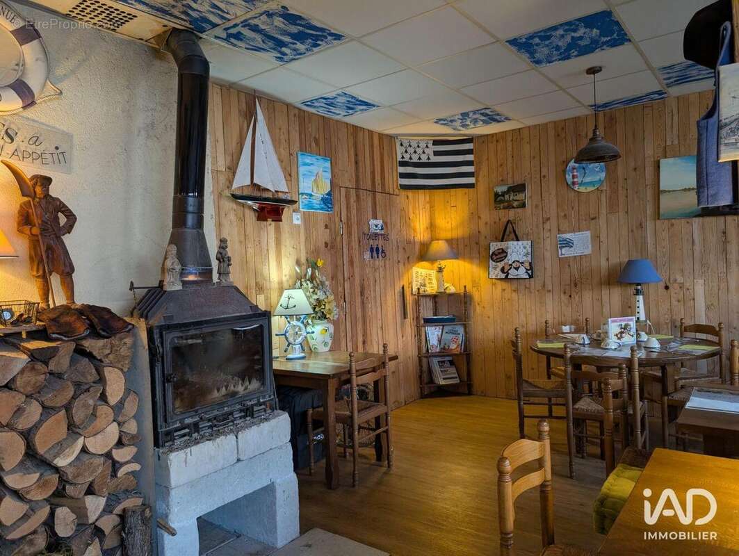 Photo 2 - Commerce à LAIGNE-EN-BELIN