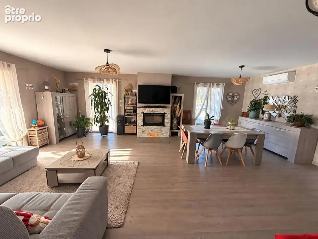 Maison 6 pièces 5 chambres garage et piscine - photo 7