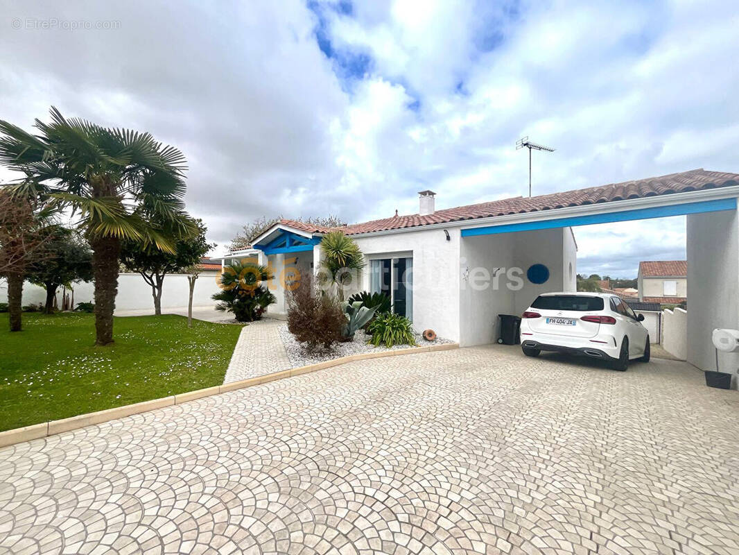 Maison à MESCHERS-SUR-GIRONDE