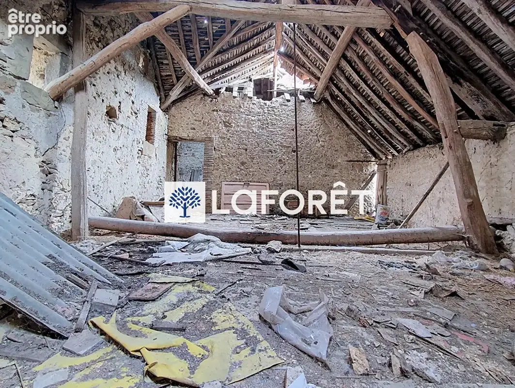 Immeuble à rénover pour investissement proche NOGENT-SUR-SEINE - photo 5
