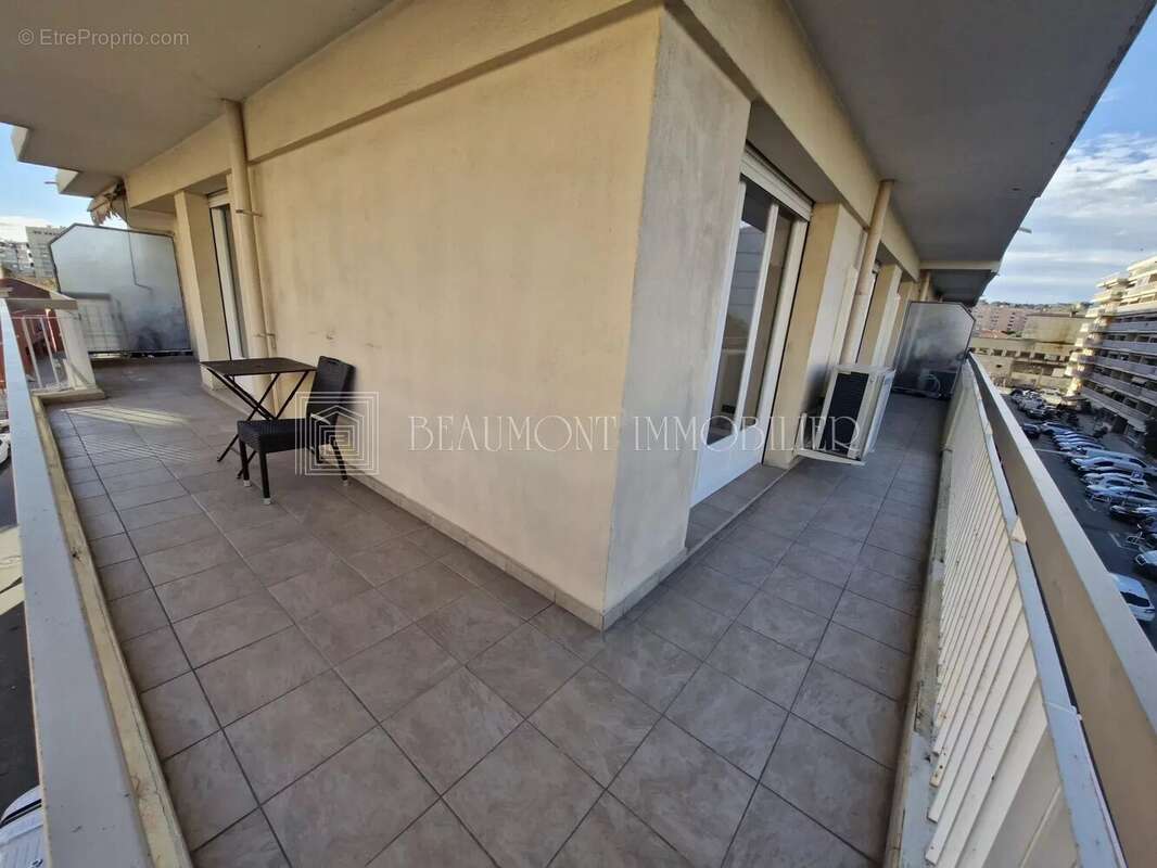 Appartement à NICE