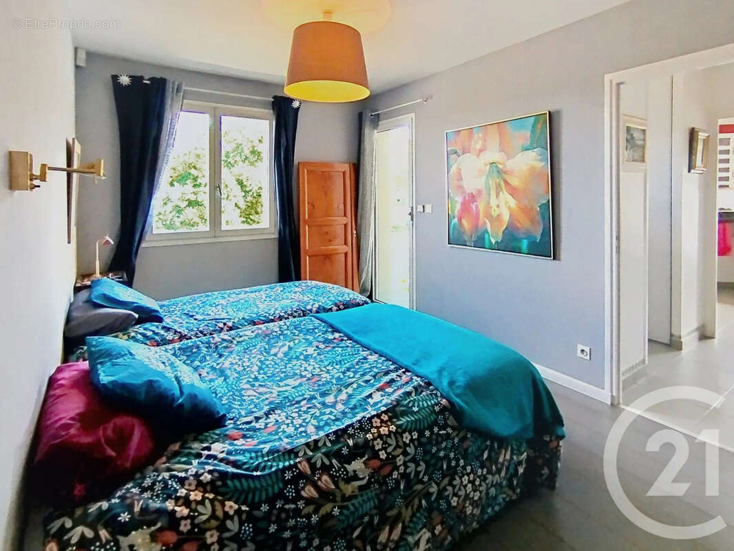 Maison 204 m² à Vienne  - photo 7