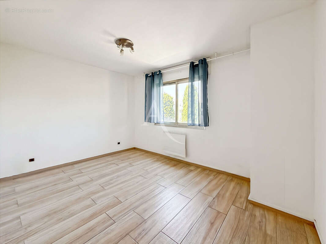 Appartement Le Cannet 3 pièces 64.06 m² - photo 10