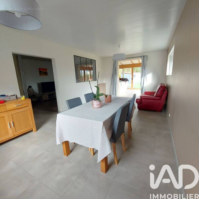 Photo 1 - Maison à MORTAGNE-SUR-SEVRE