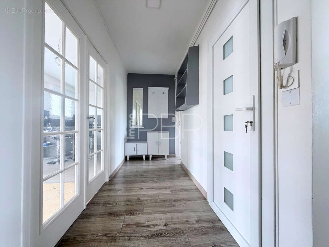 Appartement T3 avec cave - photo 3