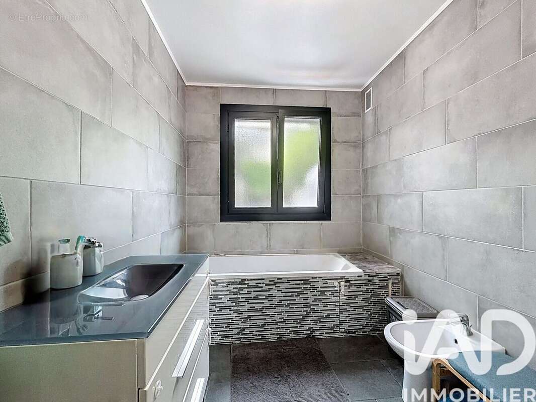 Photo 7 - Appartement à ABLON-SUR-SEINE