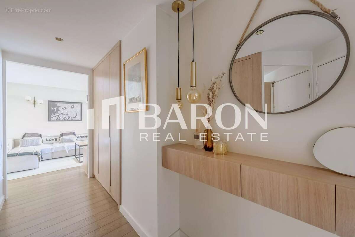 Appartement à LEVALLOIS-PERRET
