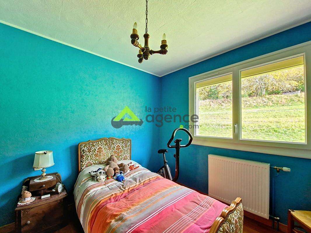 Maison à BOURGANEUF