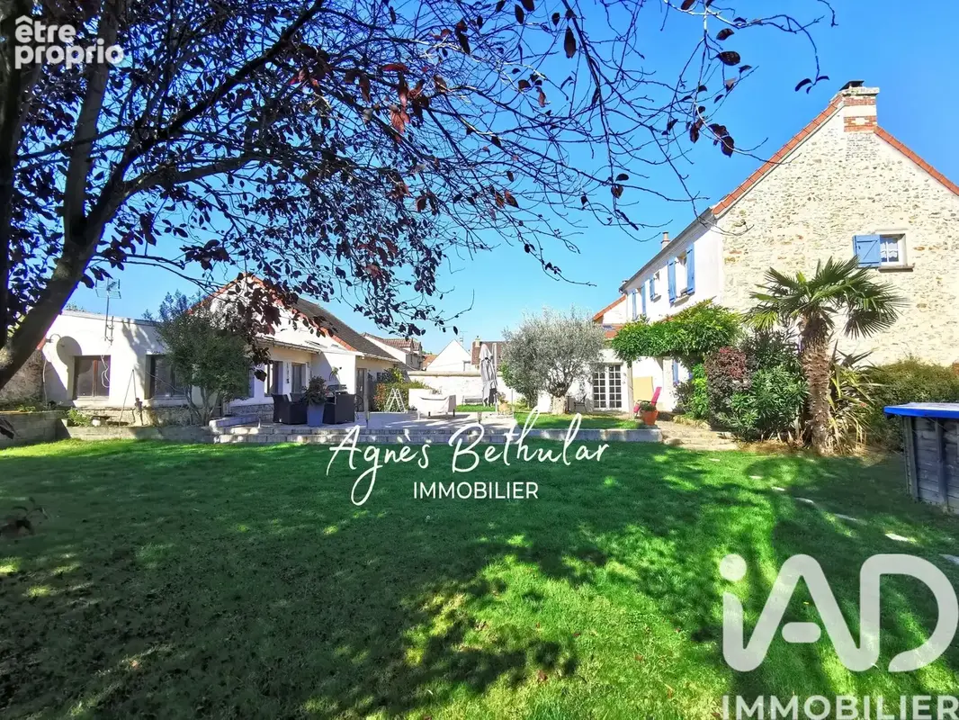 Photo 1 - Maison à SAULX-LES-CHARTREUX