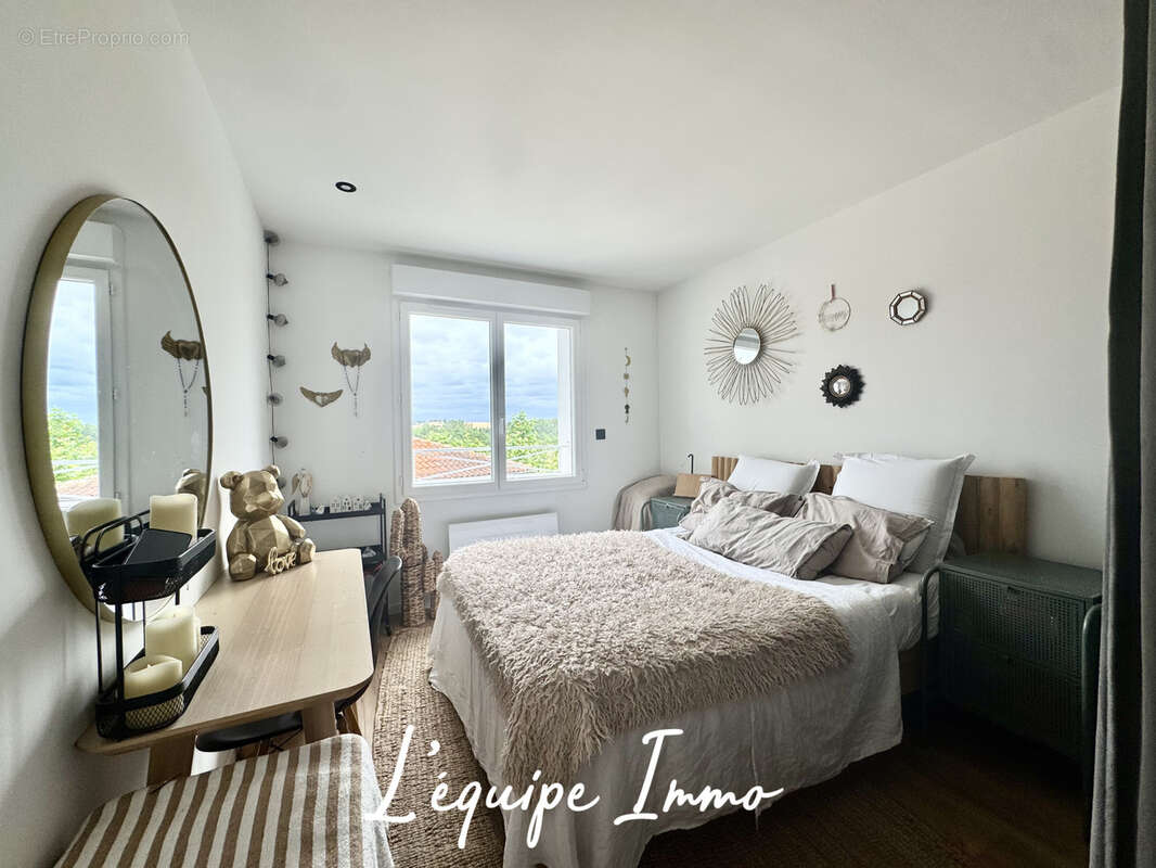Appartement à L'ISLE-JOURDAIN