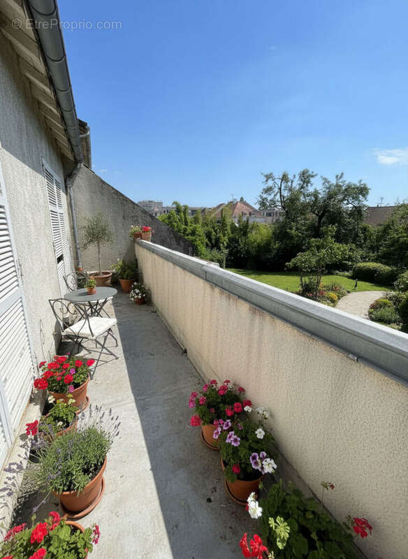 Maison à SAINT-GRATIEN