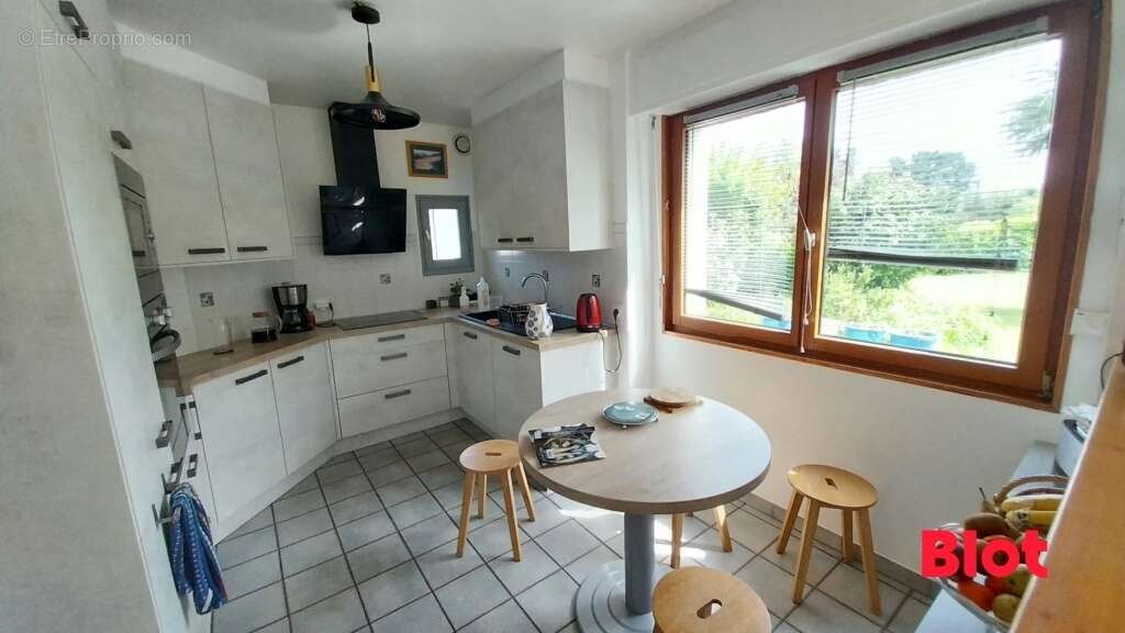 Maison à LE MINIHIC-SUR-RANCE