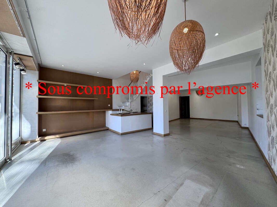 Appartement à L'ISLE-SUR-LA-SORGUE