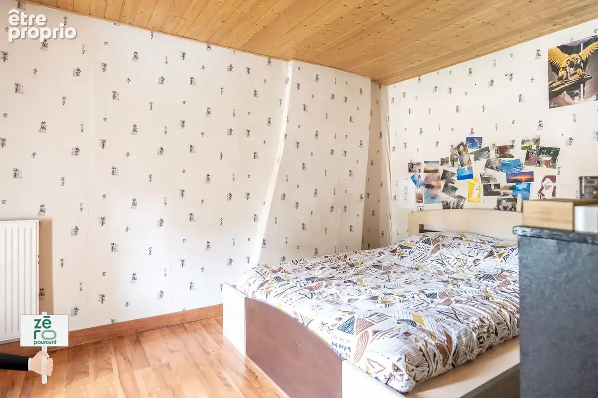 Maison familiale en pierre avec 4 chambres, bureau, garage et potentiel locatif à La Chaize-le-Vicomte - photo 11