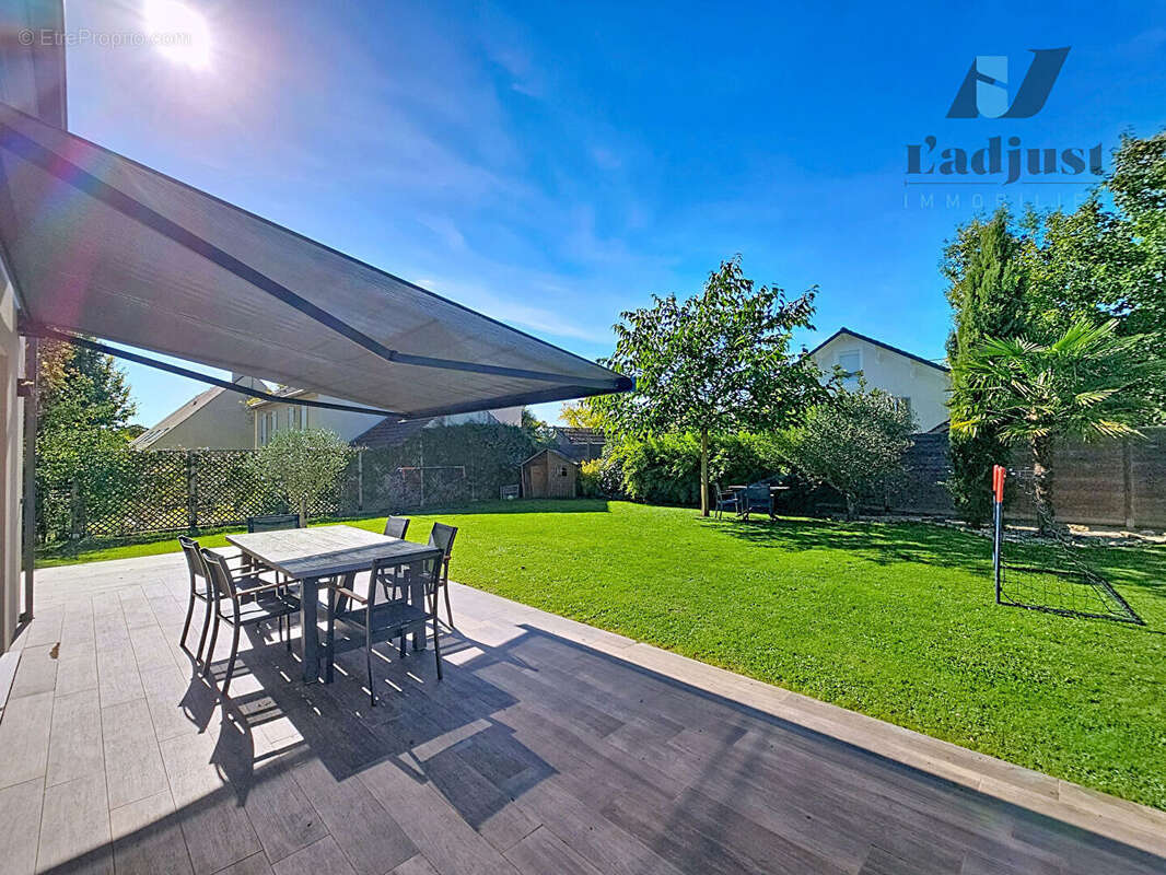 Maison à VULAINES-SUR-SEINE