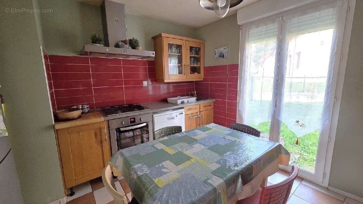 Maison à COURTELEVANT