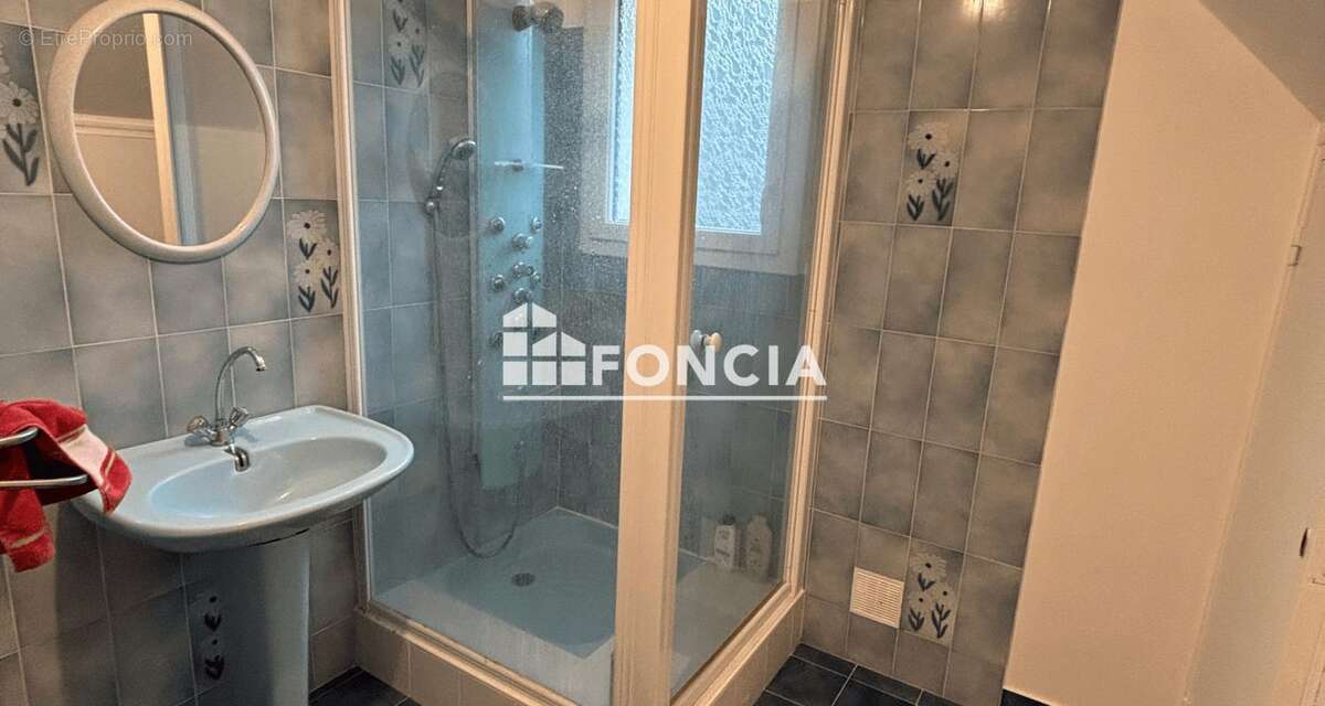 Maison à PLOUER-SUR-RANCE