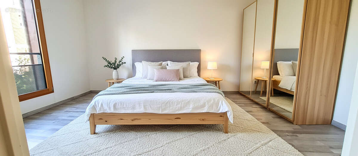 Appartement à LYON-8E