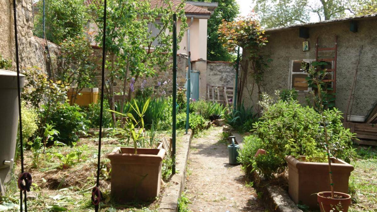 Maison à FRANCHEVILLE