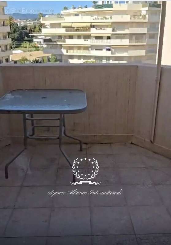 Appartement à CANNES