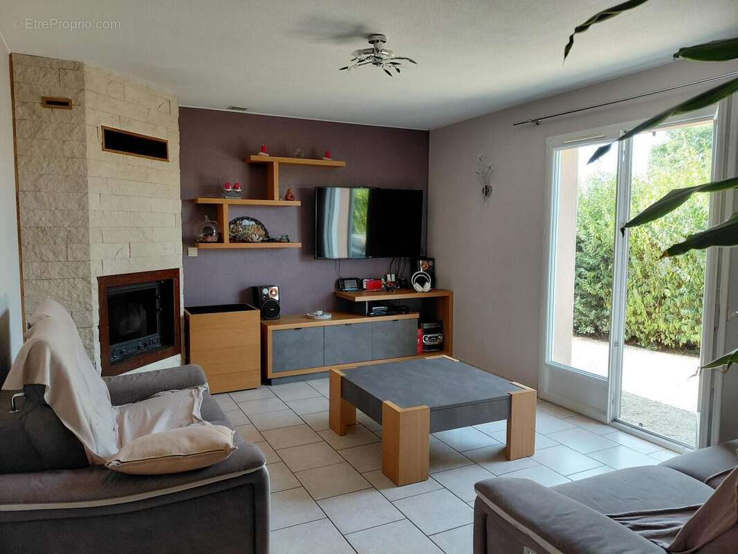 Maison 166 m² à Charlieu  - photo 7