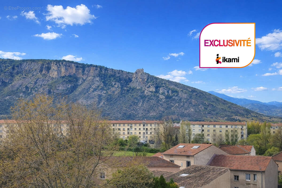 Appartement à BOURG-LES-VALENCE