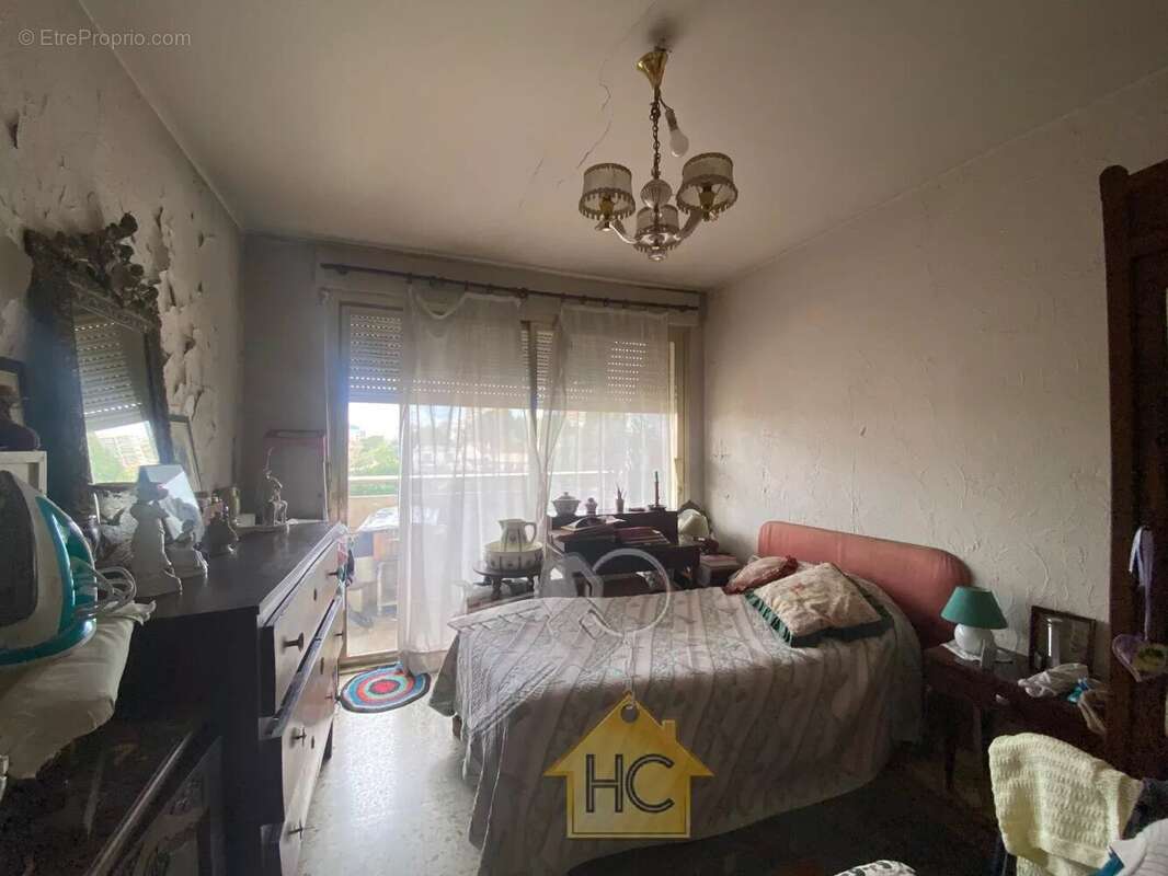 Appartement à LE CANNET