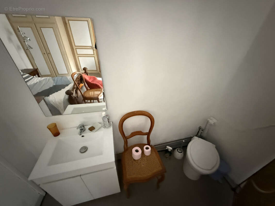 Maison à SAINT-FELIX-DE-SORGUES