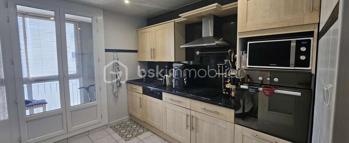 Appartement T3 avec séjour double – 72,13 m² – Balcon – Vue Vercors – Le Pont-de-Claix - photo 3