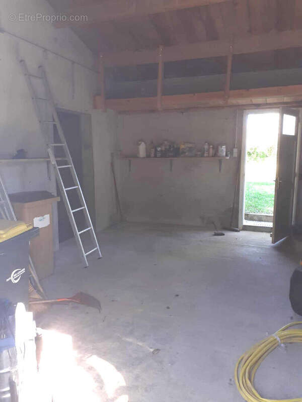 Maison à NIEUL-LE-DOLENT