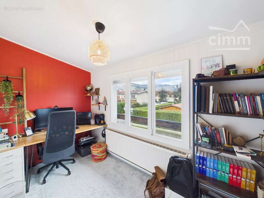 Maison à ECHIROLLES