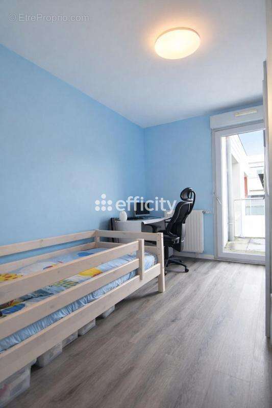 Appartement 77 m² à Creteil  - photo 11