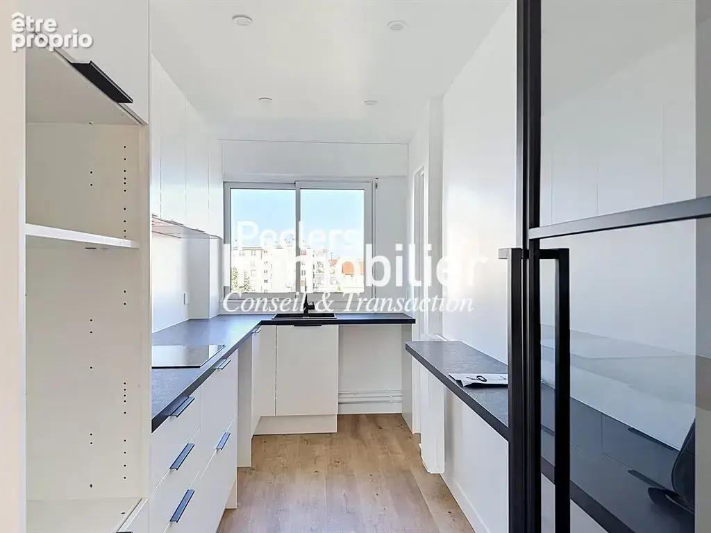 Appartement de 4 pp avec deux chambres en centre ville - photo 5