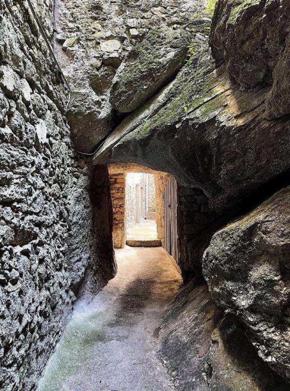 Maison à SAINT-ANDRE-DE-MAJENCOULES