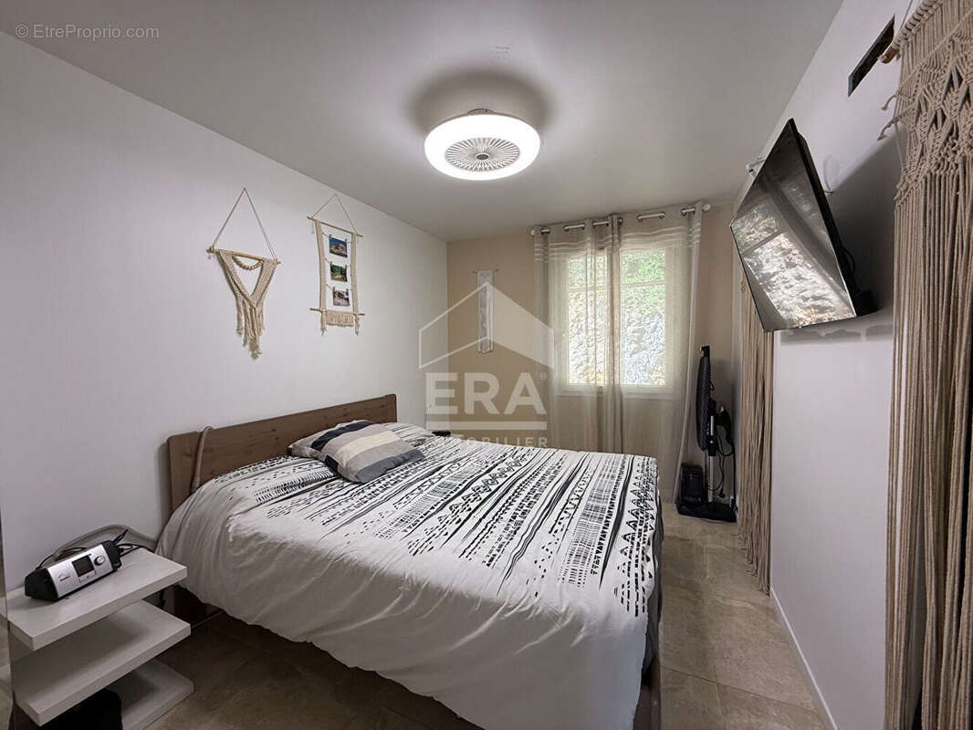 Maison à SAINT-MAXIMIN-LA-SAINTE-BAUME