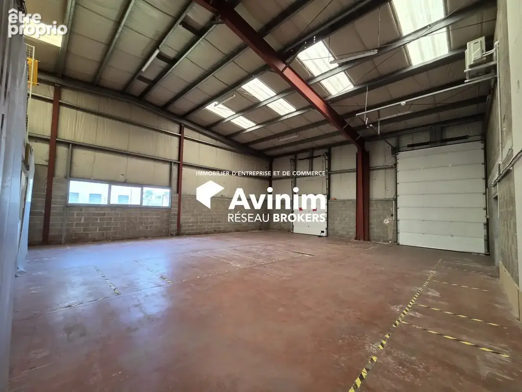 Commerce 865 m² à Meythet  - photo 5
