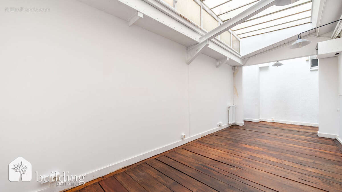 Paris 16ème - Place Victor Hugo- LOFT de 271 m² - photo 9