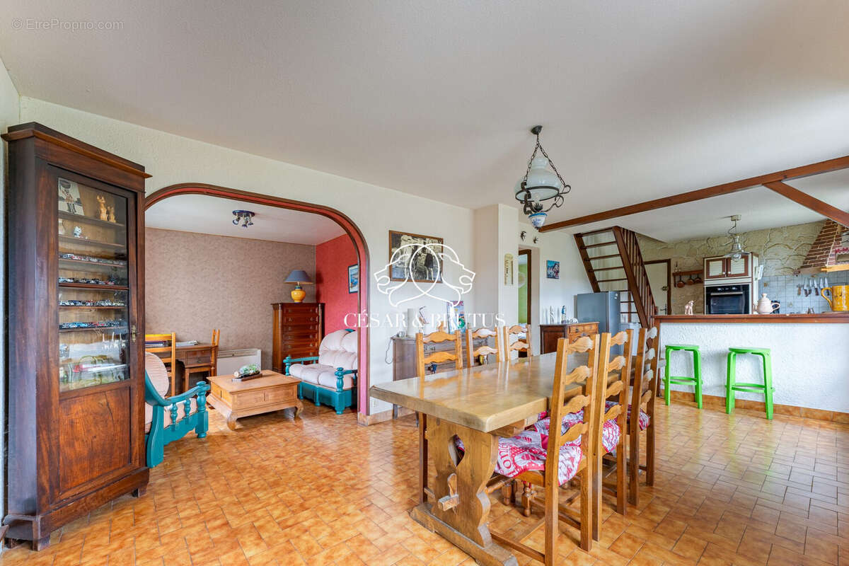 Maison à LE BOUCHAGE