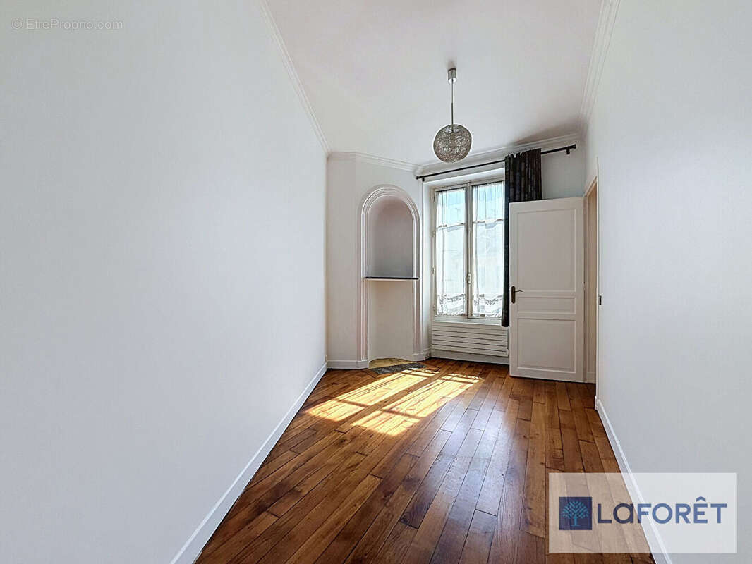 Appartement à VERSAILLES