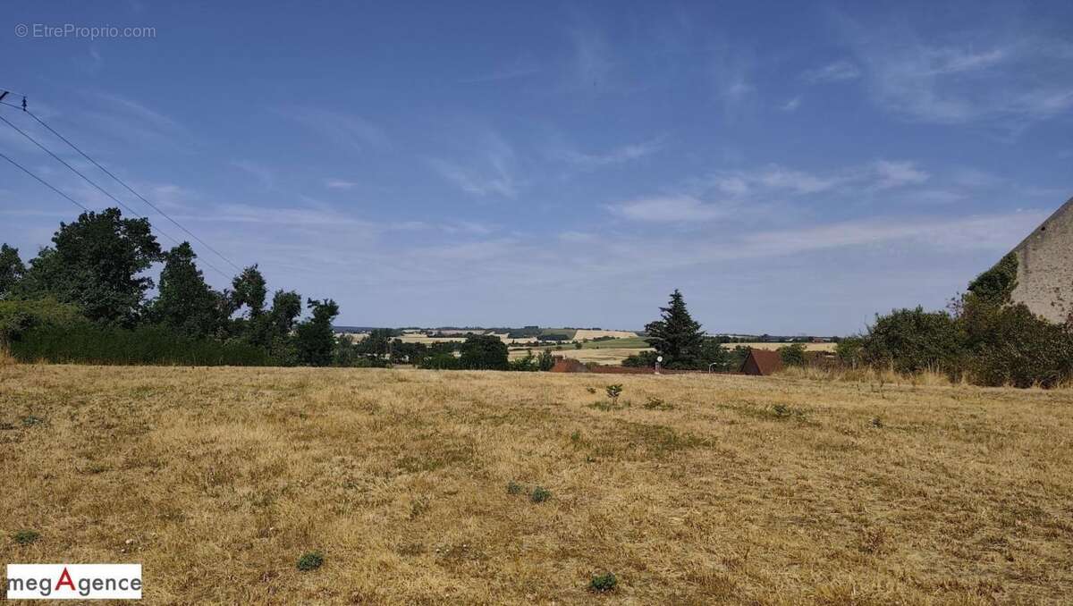 Longère, grange, écurie, puits, cave sur 16 490 m² clos - photo 9