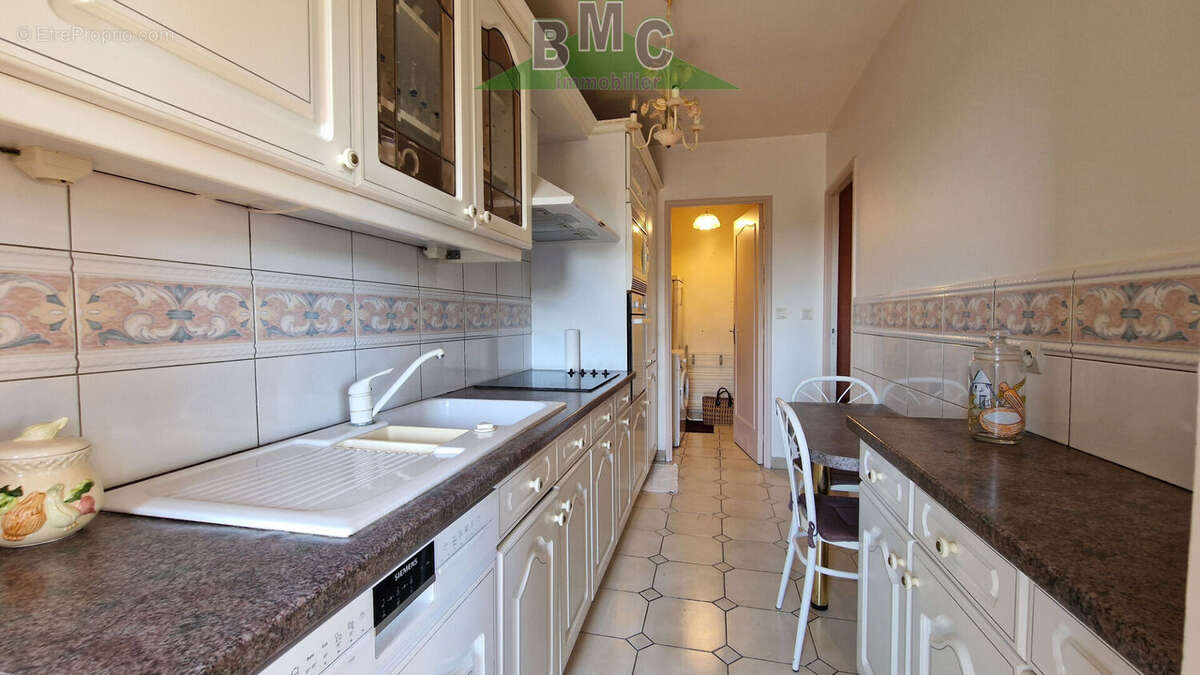 Appartement à LE PLESSIS-BOUCHARD