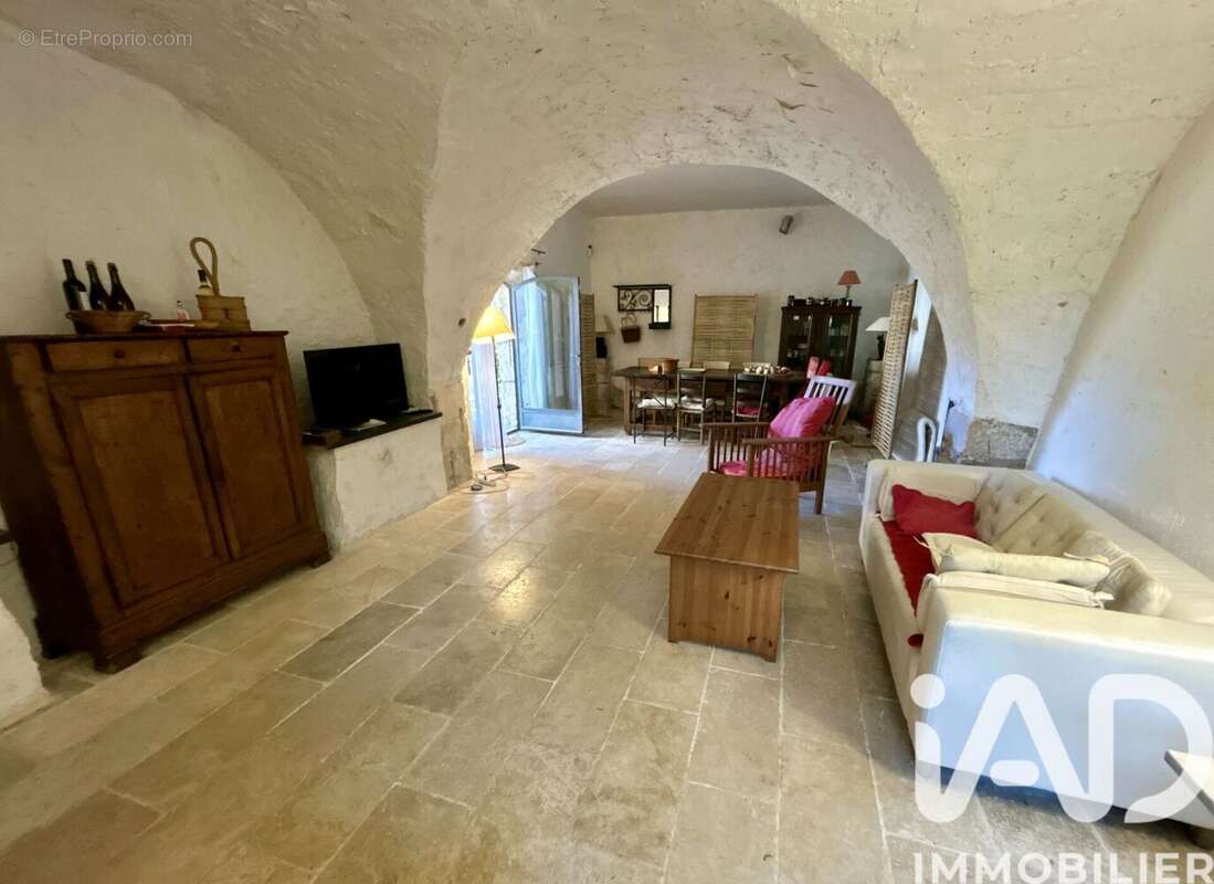 Photo 3 - Maison à ORGON