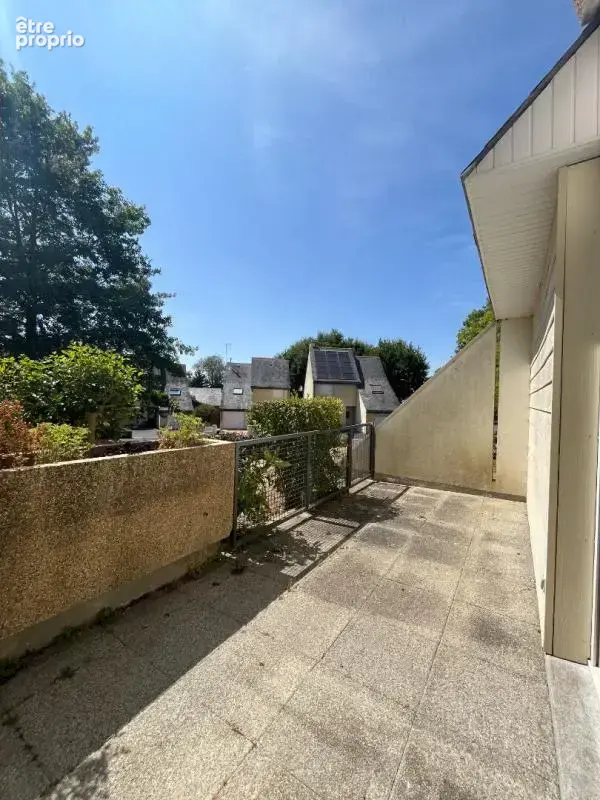 Avrillé - T3 avec jardinet - photo 5