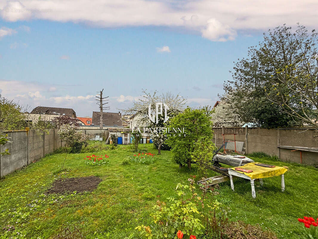 Maison à SOISY-SOUS-MONTMORENCY