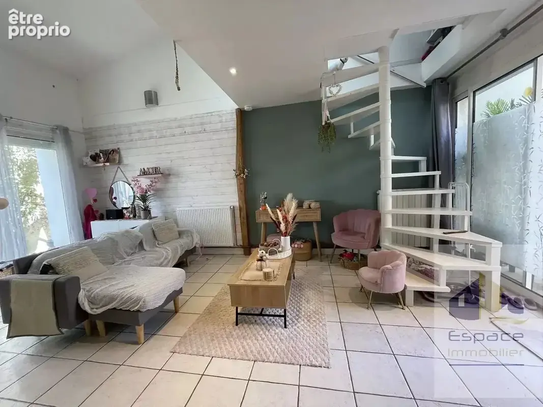 Maison centre bourg - photo 4