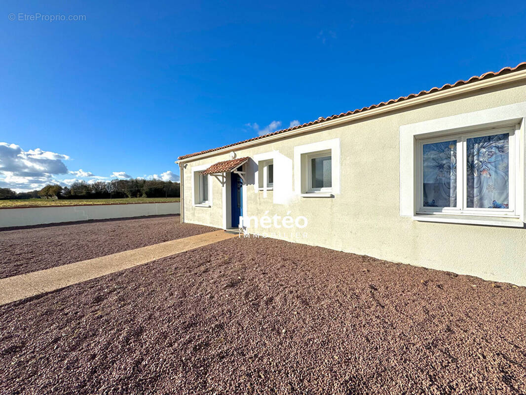 Maison à SAINTE-PEXINE