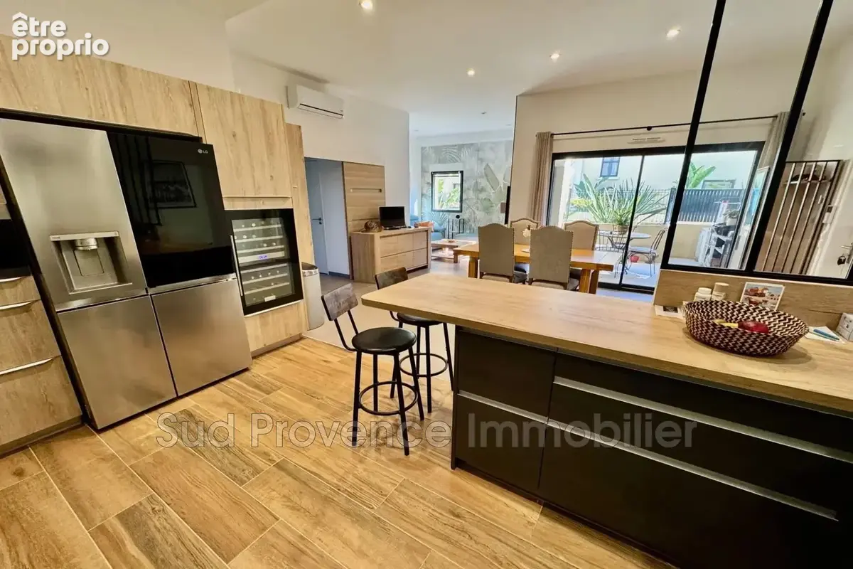 Photo Appartement à Vallauris au prix de 384 000€