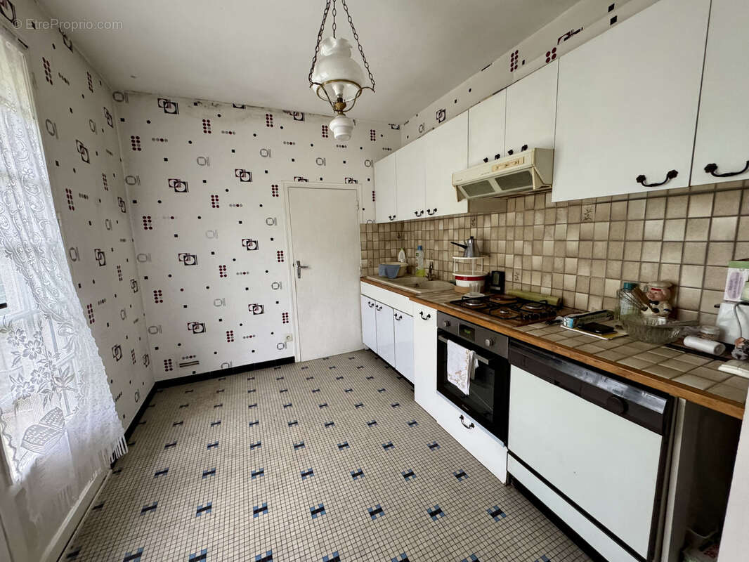 Maison à CORPS-NUDS