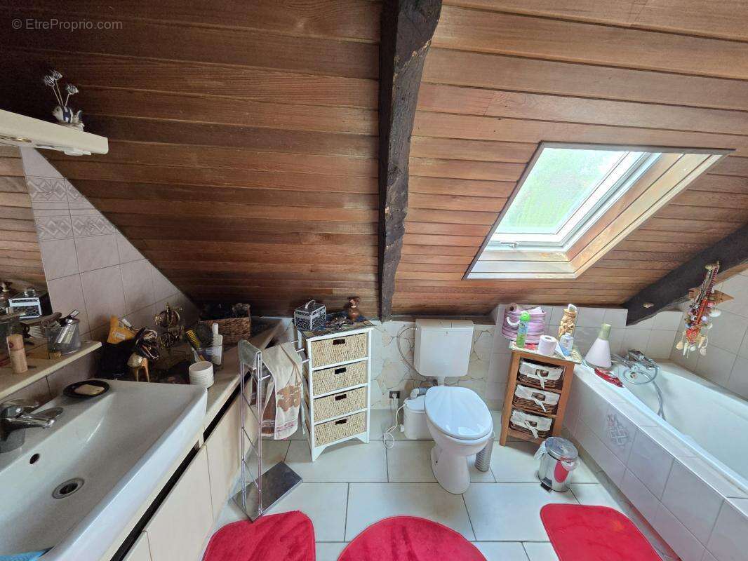 Maison à MUR-DE-BRETAGNE