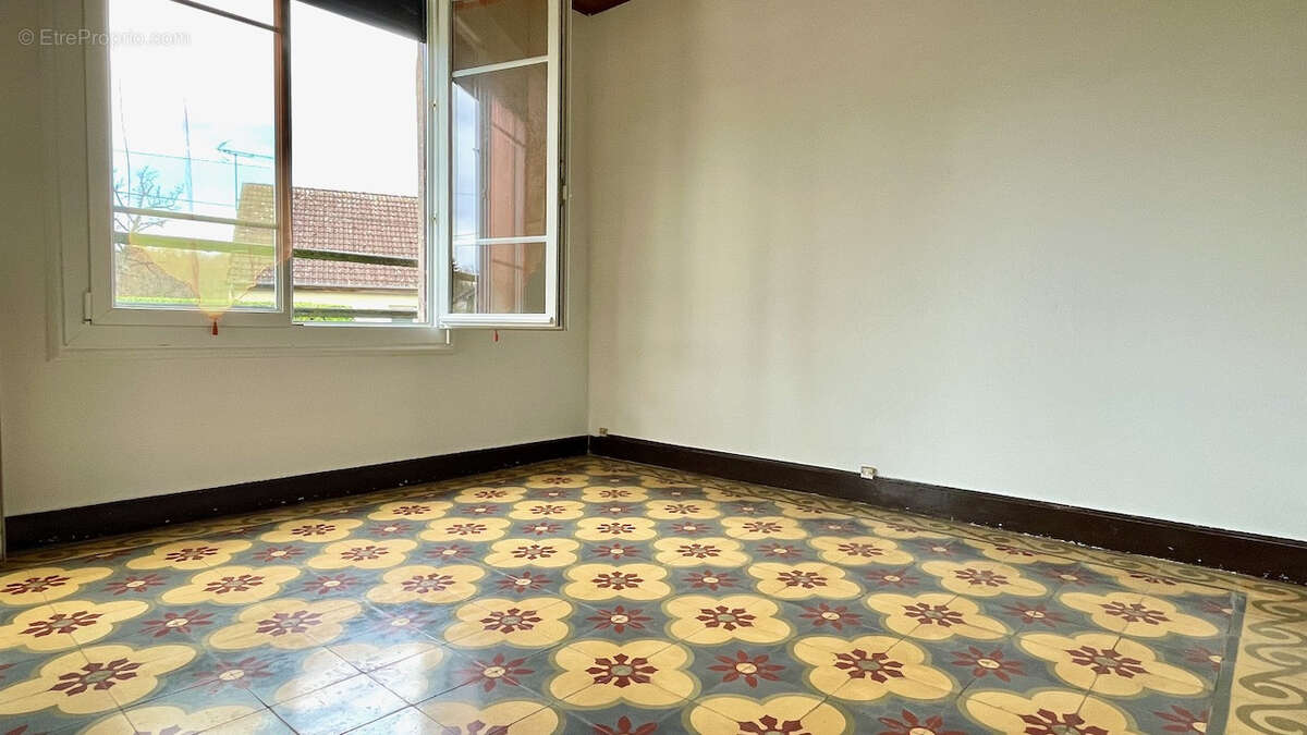 Maison à CONCHES-EN-OUCHE